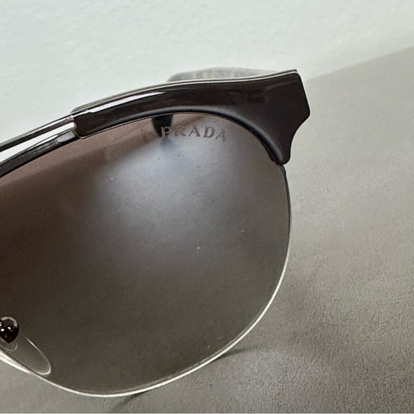 Prada Sunglasses - unisex - Picture 2 of 13